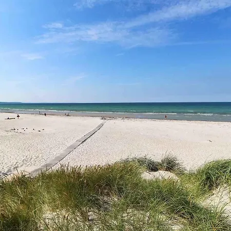 Summer House In An Idyllic Coastal Area 펜션 Højby