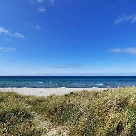 Summer House In An Idyllic Coastal Area *