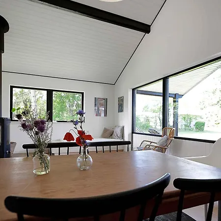 Summer House In An Idyllic Coastal Area Højby