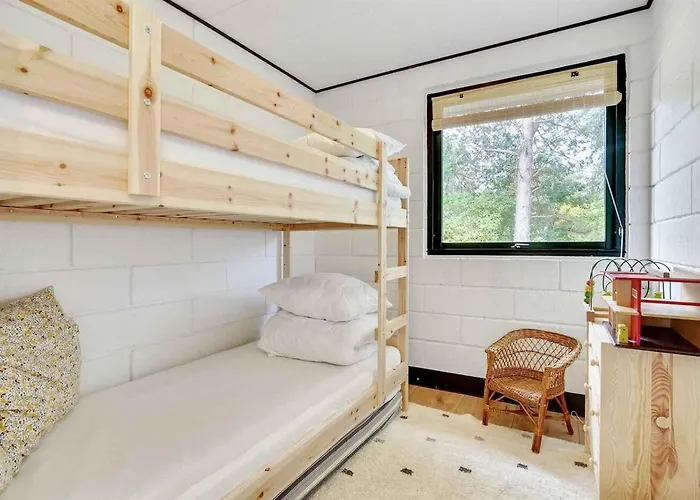Summer House In An Idyllic Coastal Area Semesterbostad *